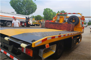 镇罗营附近拖车电话号码服务